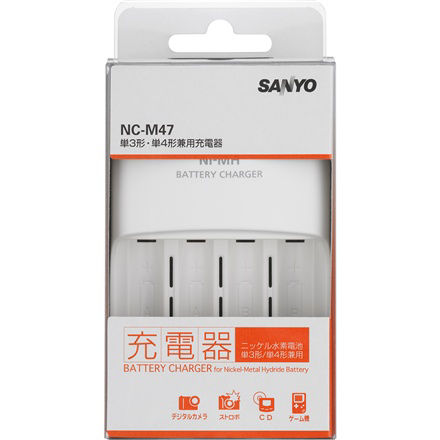 NC-M47 概要 - 単3形・単4形兼用充電器 | エネループ／電池（三洋